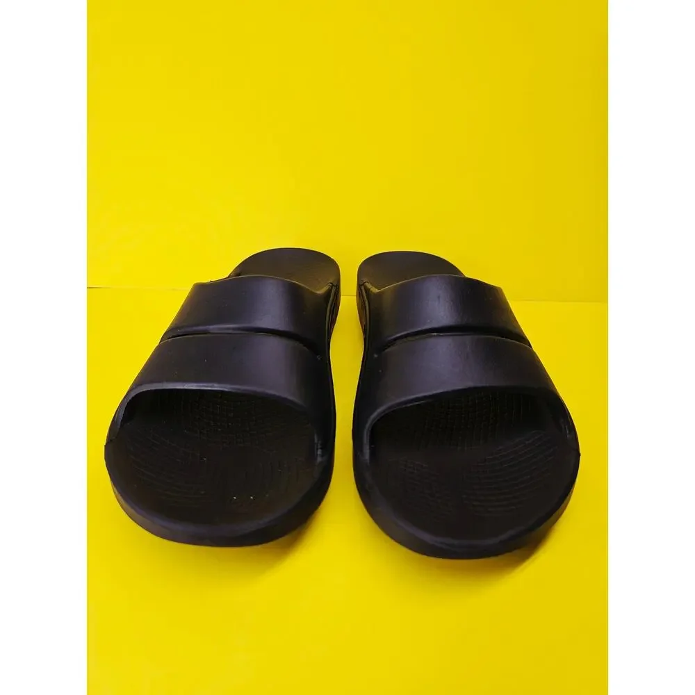 Oofos Men 9 Comfy footwear